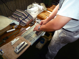 Fabrication des couteaux rockstead Fabrication des couteaux rockstead