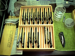 Fabrication des couteaux rockstead Fabrication des couteaux rockstead